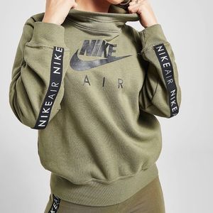 Nike Sweatshirt 💚